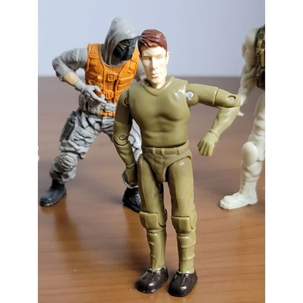 Action Figure Lot #A35